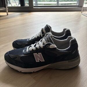 New Balance 993 Kith Navy Sneakers
